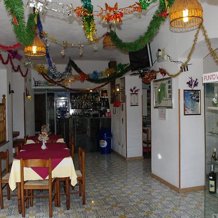Le Due Lanterne Hotel Aieta Bagian luar foto