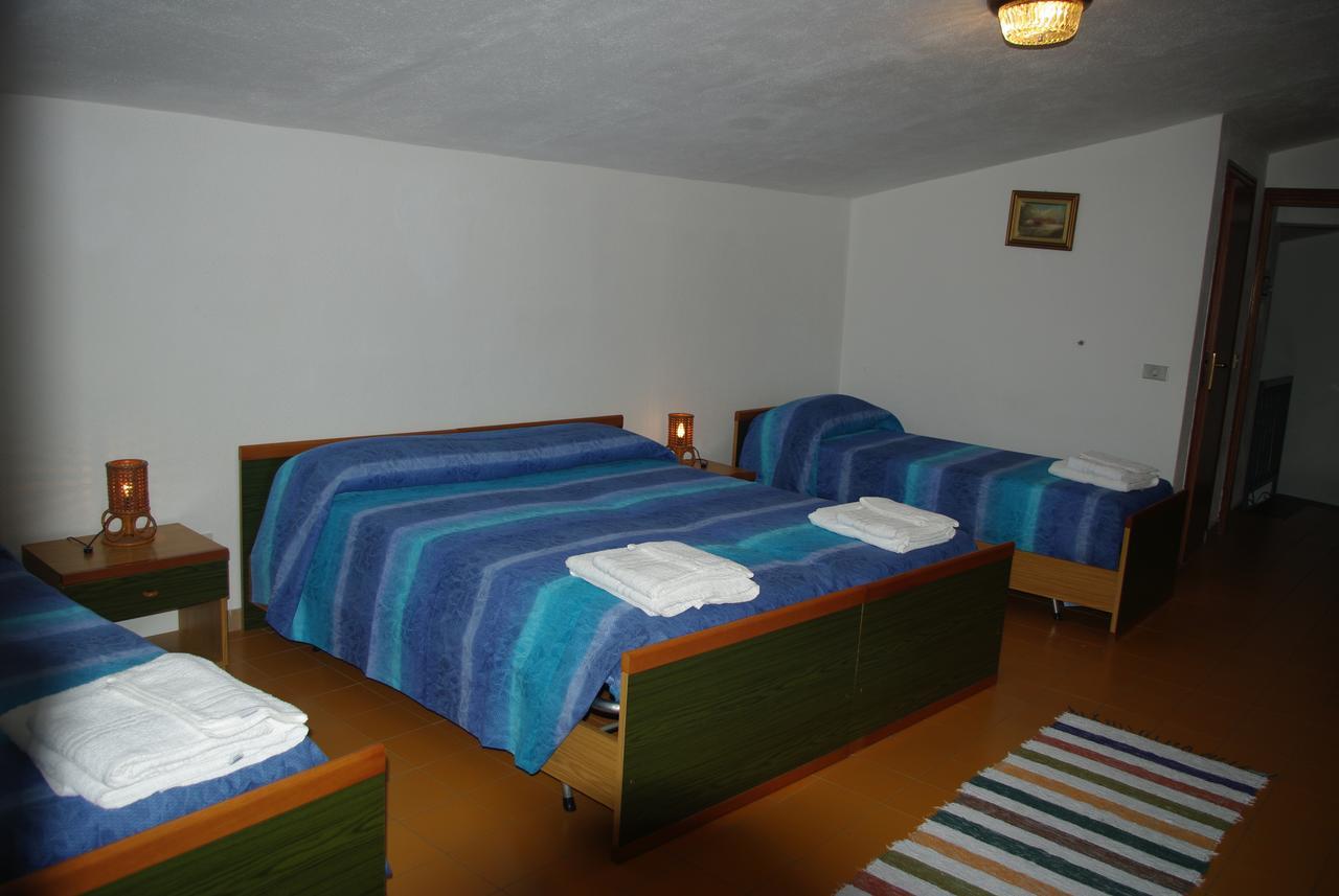 Le Due Lanterne Hotel Aieta Bagian luar foto